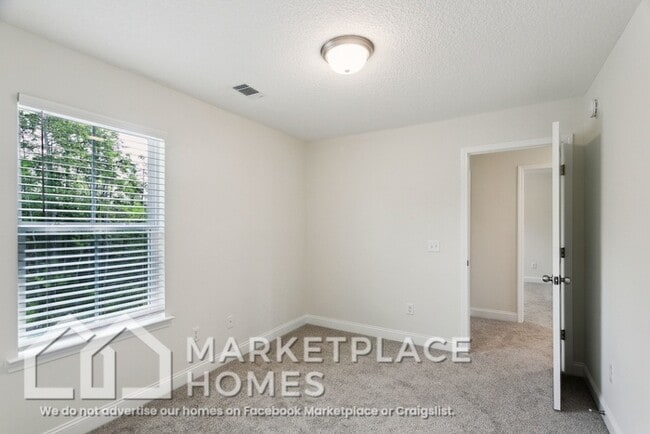Building Photo - 961 Grayson Ave