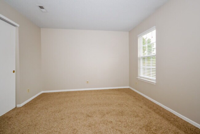 Building Photo - 1759 Brassica Ln