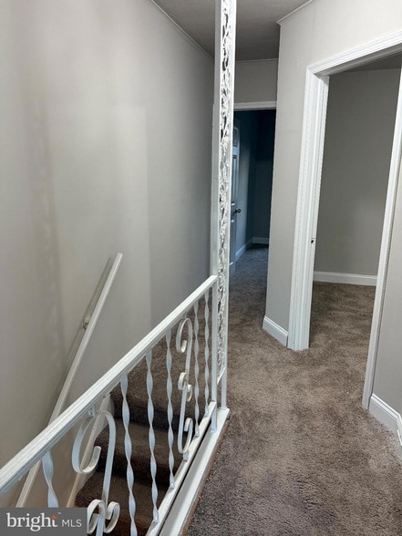 Building Photo - 7250 Radbourne Rd