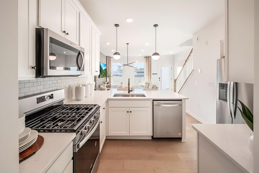 Building Photo - 117 Lyla Ln