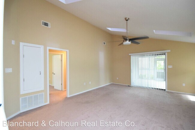 Building Photo - 2 br, 2 bath House - 3209 Summerchase Circle
