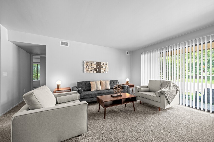Primary Photo - Dover Hills Apartments