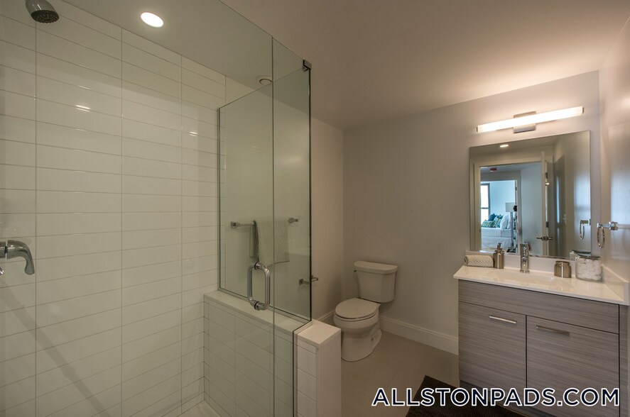 Building Photo - 40 Malvern St