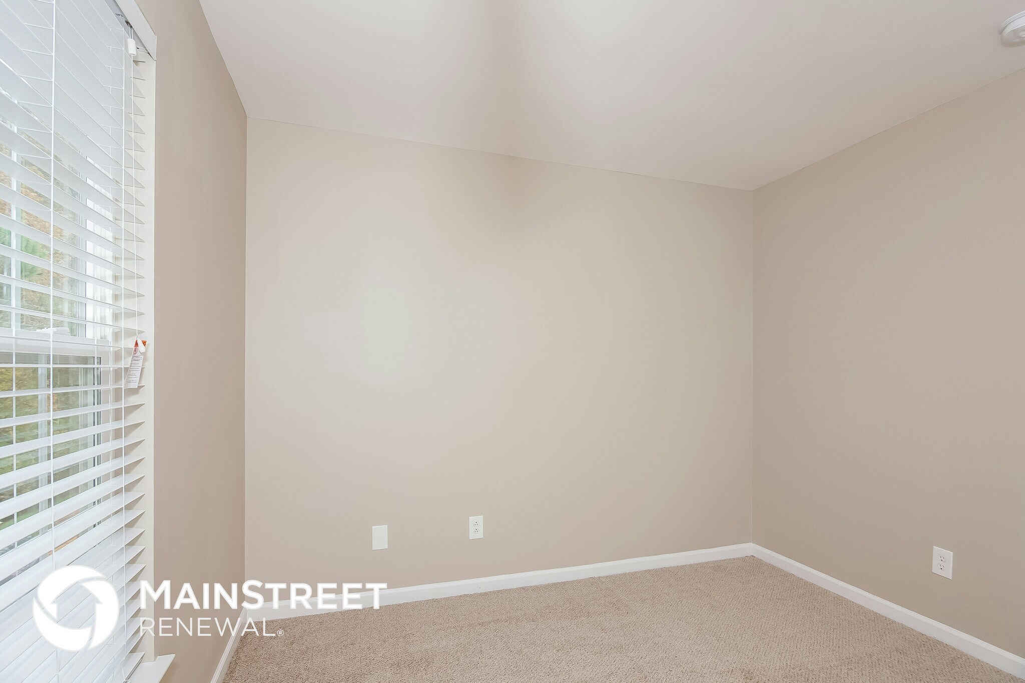 Building Photo - 1804 Summit Ridge Ln