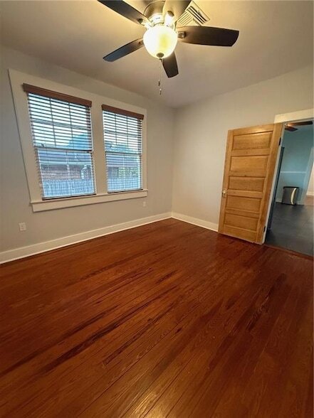 Building Photo - 1116 Green St