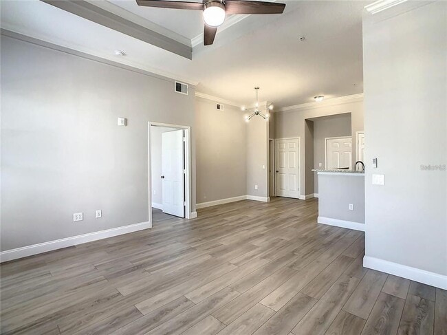 Building Photo - 239 Longview Ave