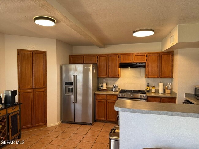 Building Photo - 1485 Desierto Rico Ave