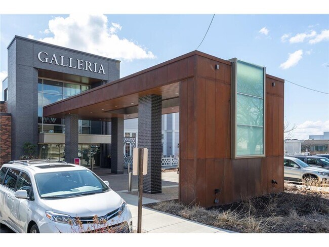 Building Photo - 4509 Laguna Dr