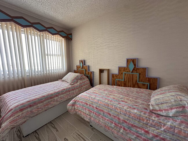 Building Photo - 3101 Boardwalk