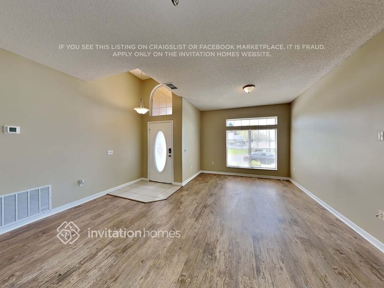 Building Photo - 310 Ella Mae Dr