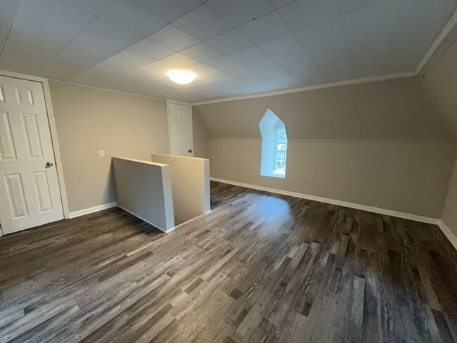 Building Photo - 52 Wilburger St