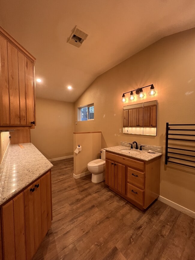 Building Photo - 19818 Scotts Flat Rd