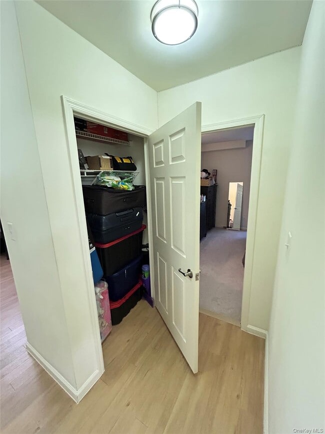 Building Photo - 125 Parkway Rd