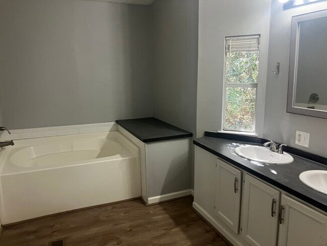 Building Photo - Triangle Mobile Home Park