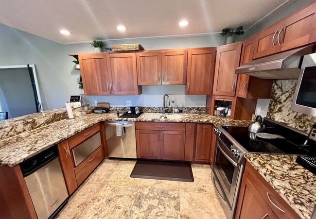 Building Photo - 43 Polohina Ln