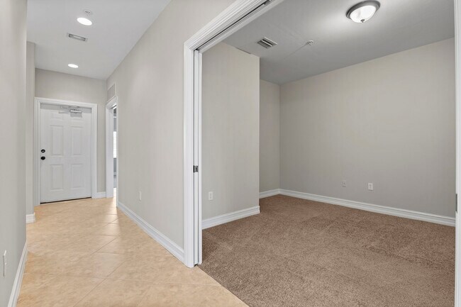 Building Photo - 9113 Michael Cir