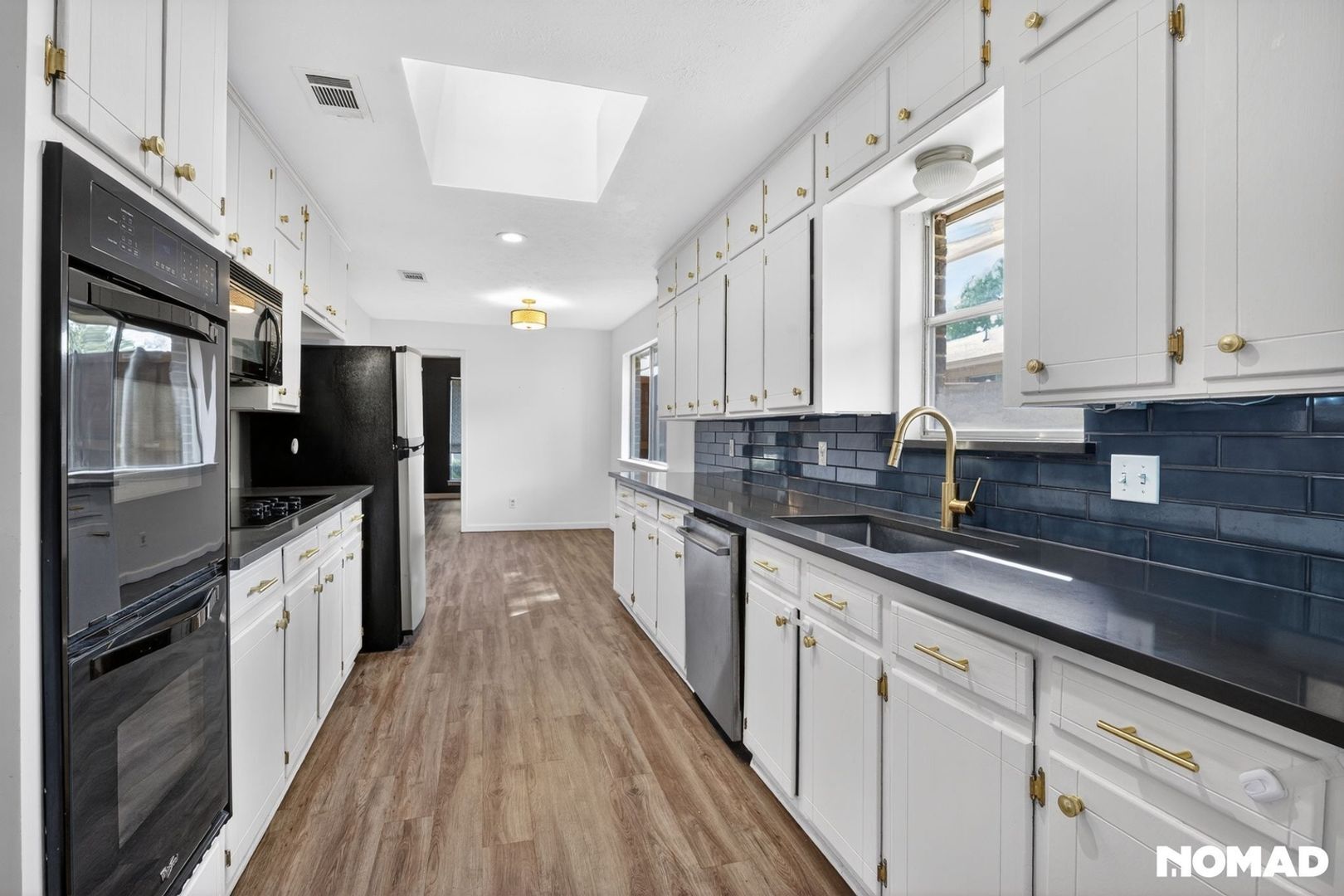 Building Photo - 2505 Briarwood Dr