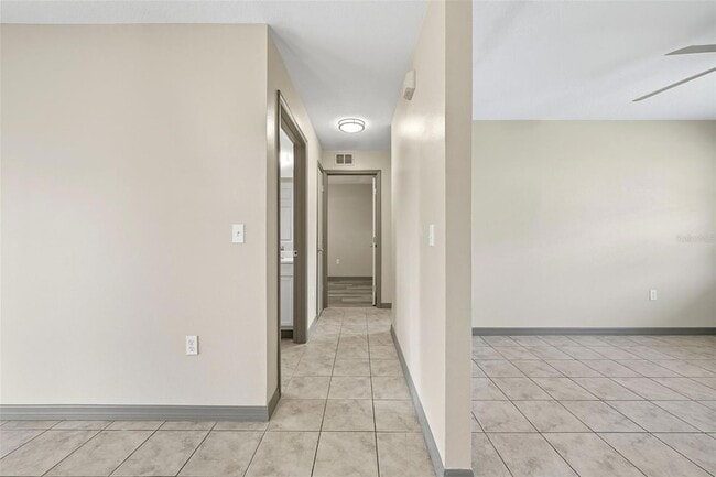Building Photo - 4405 Almark Dr