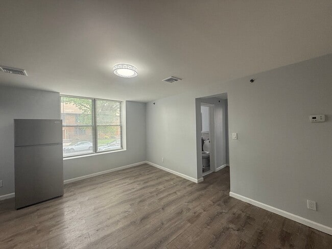 Floorplan - 249 S. Arlington Ave