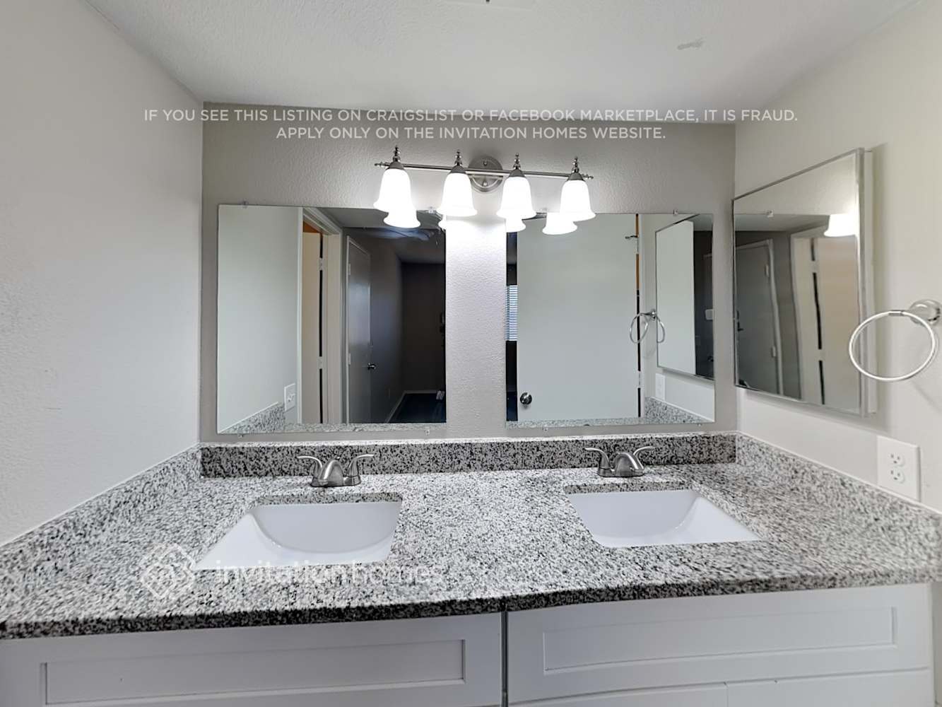 Building Photo - 3239 W Tonopah Dr