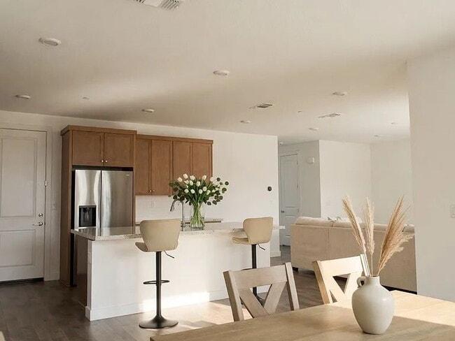 Building Photo - Welcome to this recently built 2024 home offering 1,977 sq ft of modern living space.