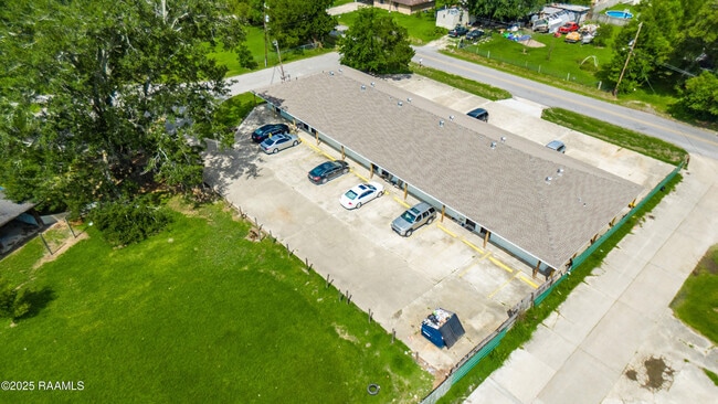 Building Photo - 314 Deare St