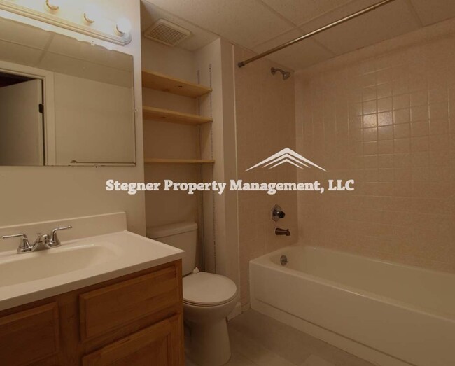 Building Photo - Wonderful Home in Loveland