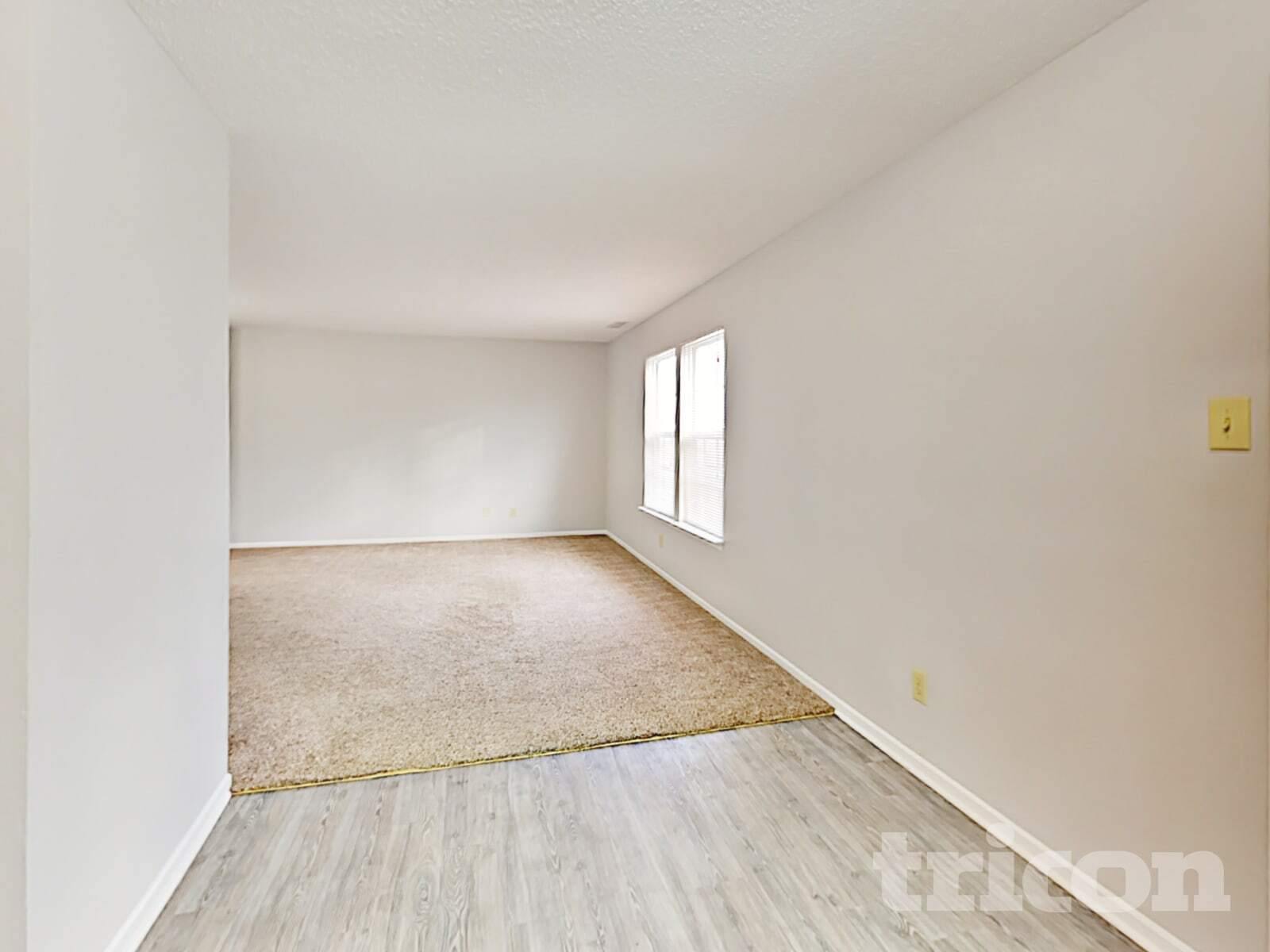 Building Photo - 14674 Fawn Hollow Ln