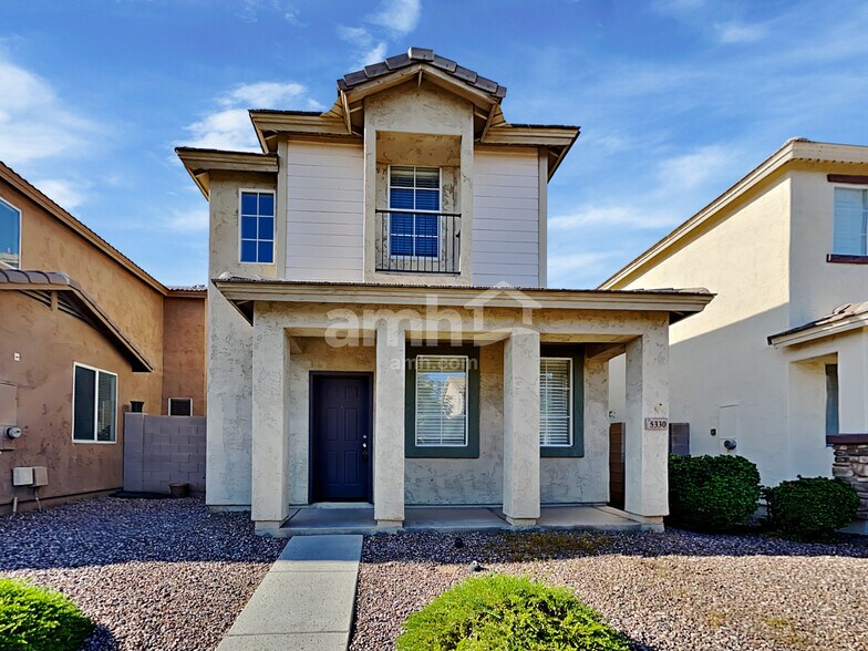 Primary Photo - 5330 W Albeniz Pl