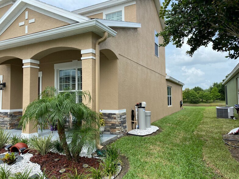 Building Photo - 490 Michigan Estates Cir