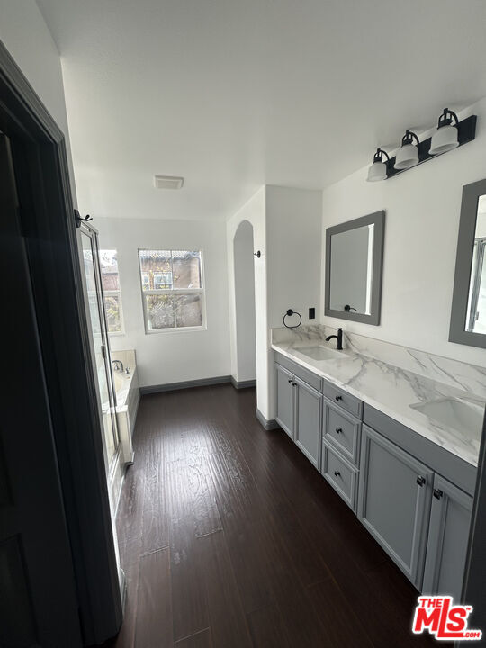 Building Photo - 3630 Medici Ln