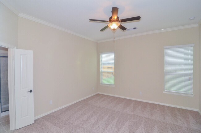 Building Photo - 18006 Westward Dale Dr