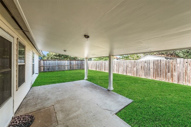 Building Photo - 7826 Chervil Ln