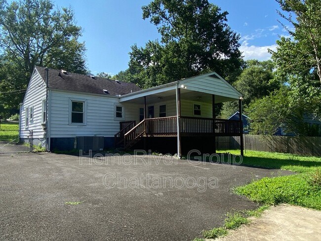 Building Photo - 953 Chattanooga Valley Rd