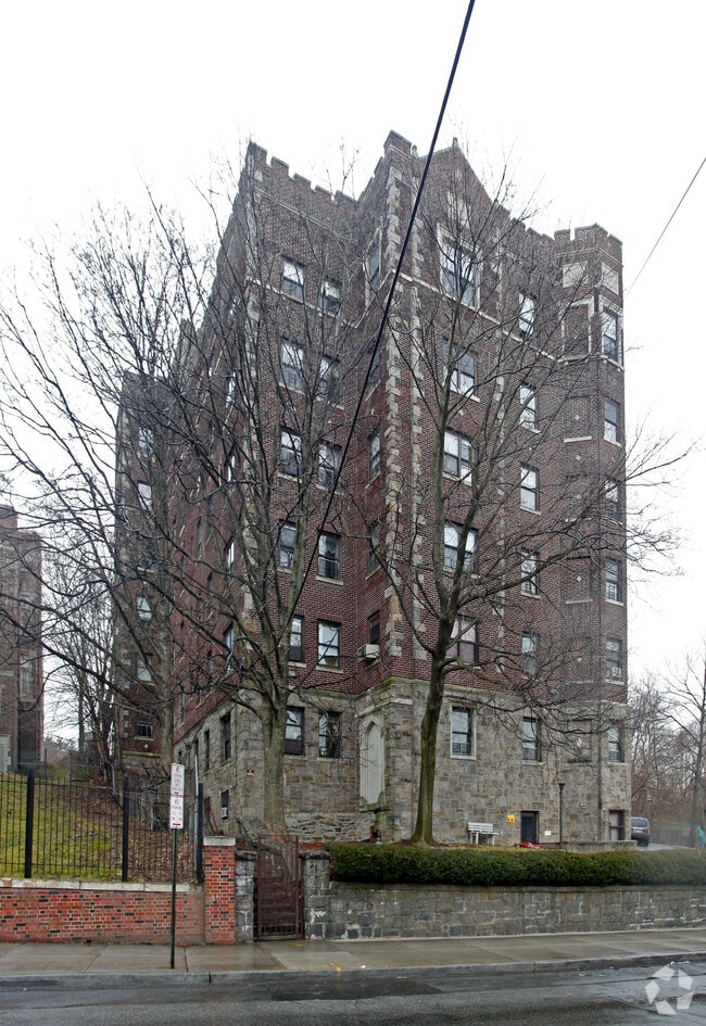 Broadway Terrace Apartments 182 N Broadway Yonkers NY 10701