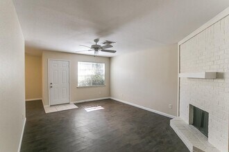 Building Photo - 9036 Kerrwood Ln