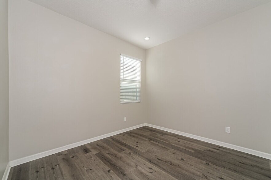 Building Photo - 3809 San Isidro Cir