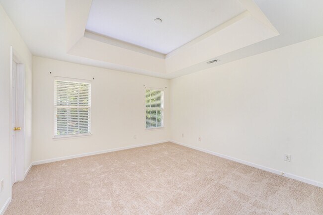 Building Photo - 3624 Pauline Ln