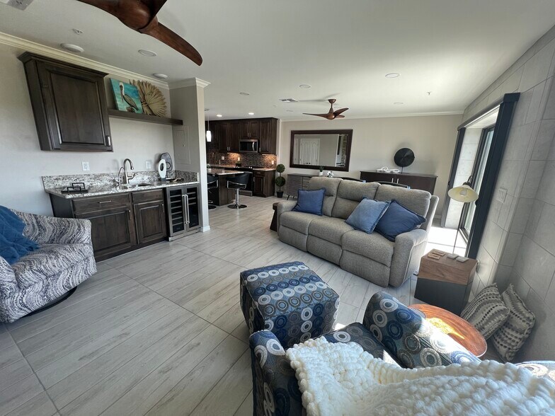 SOFT WITH RECLINERS - 777 Harrah Way