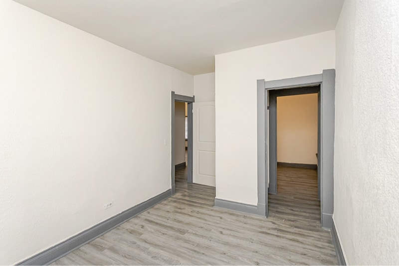 Building Photo - 423 Langdon St