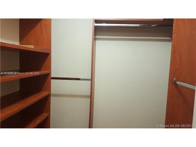 Building Photo - 4712 NW 114th Ave