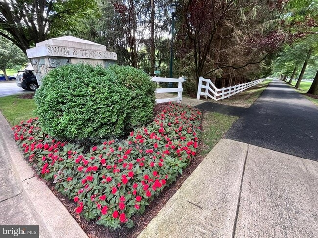 Building Photo - 7809 Fox Gate Ct