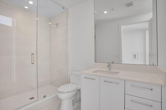 Building Photo - 151 N Seabreeze Blvd