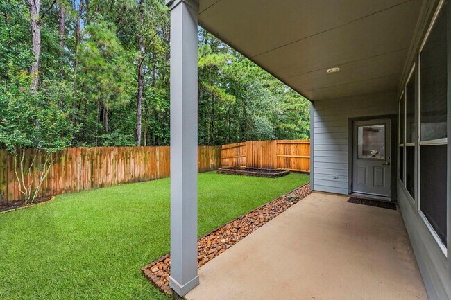Building Photo - 103 Ledgestone Pl