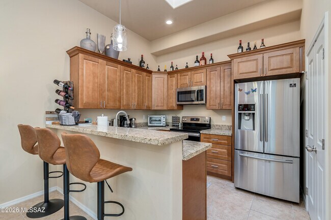 Building Photo - 1105 Lombard Way