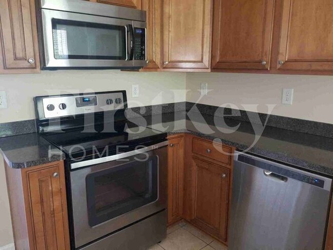 Building Photo - 8019 Bushy Creek Dr