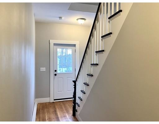 Building Photo - 83 Laurel Ave