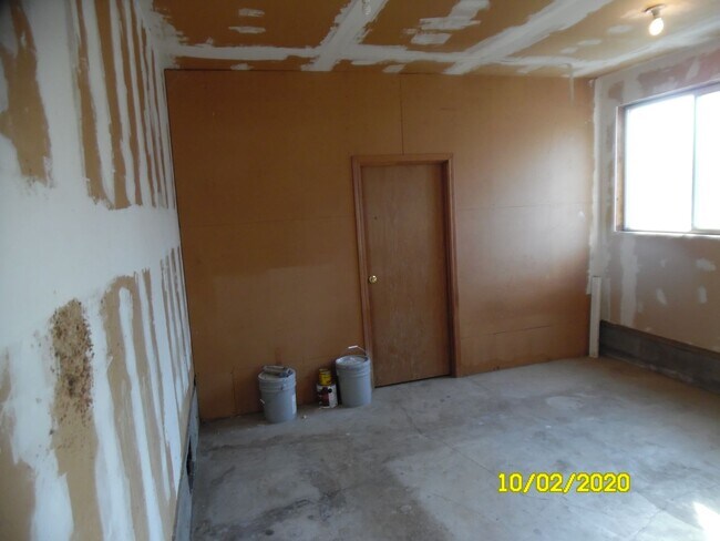 Building Photo - 153 W Taylor St