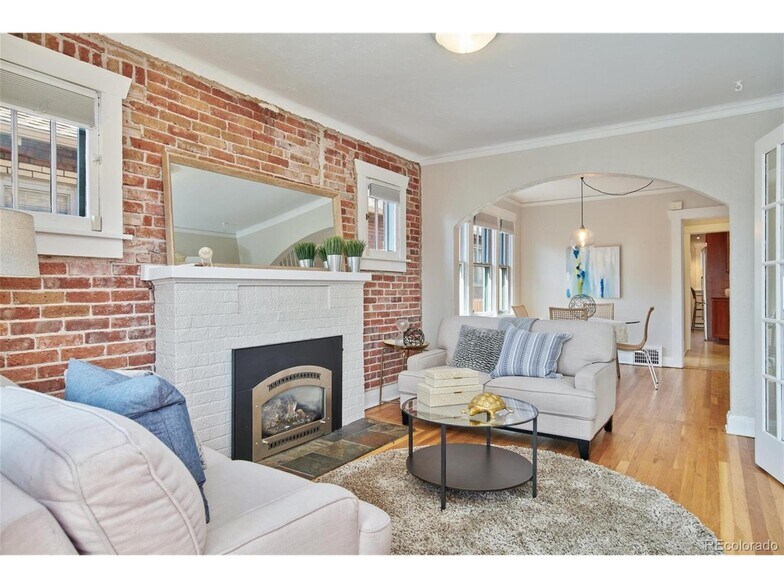 Building Photo - 3311 N Clay St