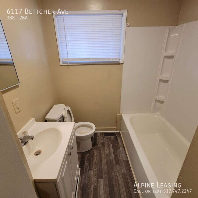 Building Photo - Near North 3BR/2BA House - Bettcher/64th Ave!